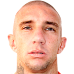 player picture of Follé